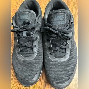Men’s Nike Athletic Shoes Size 10.5 Wide